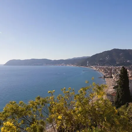 Terrazza Sul Golfo Di *